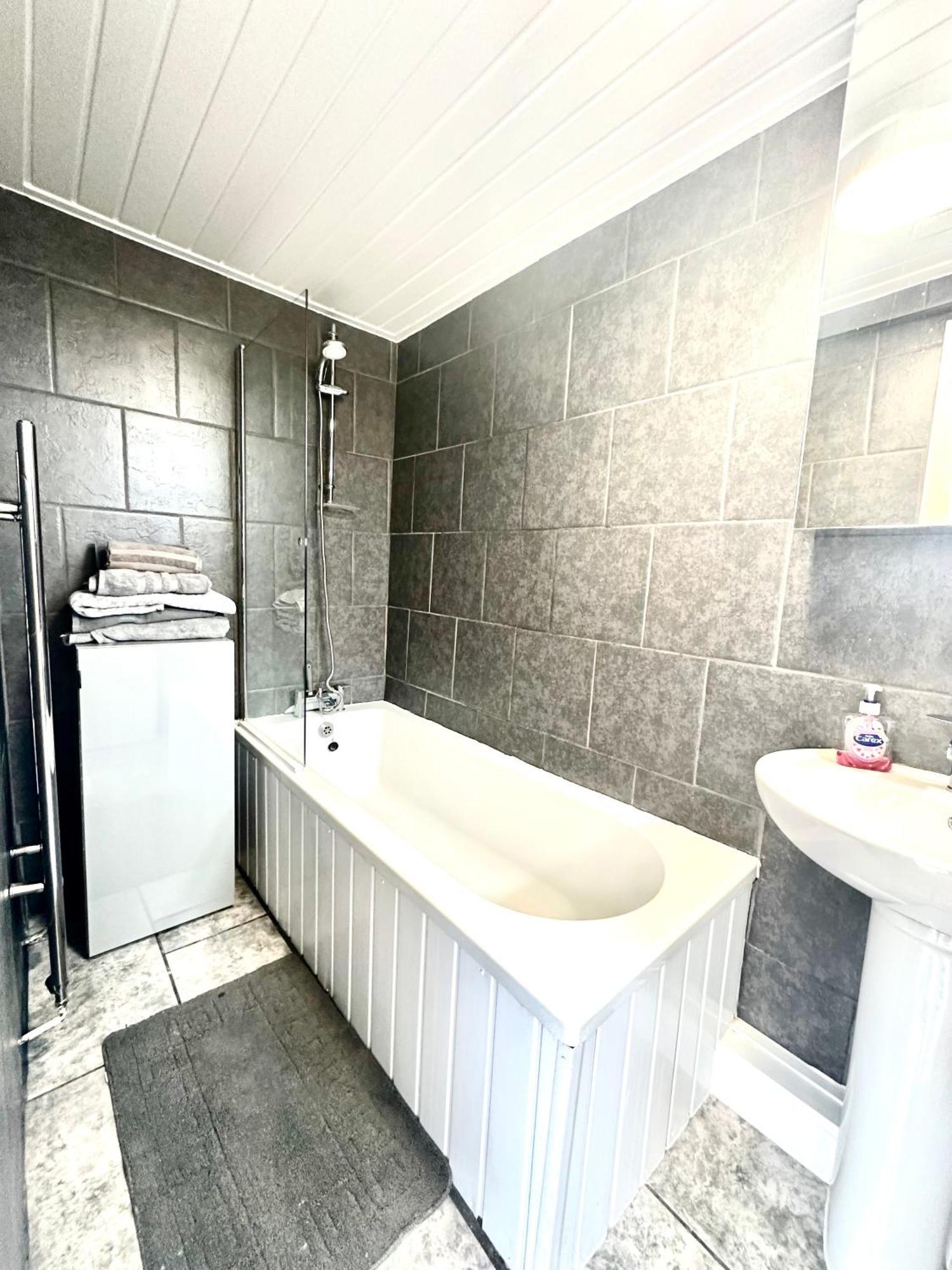 Arthur Street, Stylish 3 Bedroom House Kingston upon Hull Exteriér fotografie